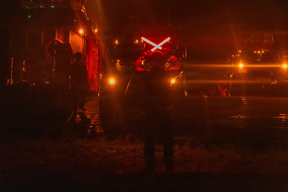 31st MEU | LCAC from ship-to-shore