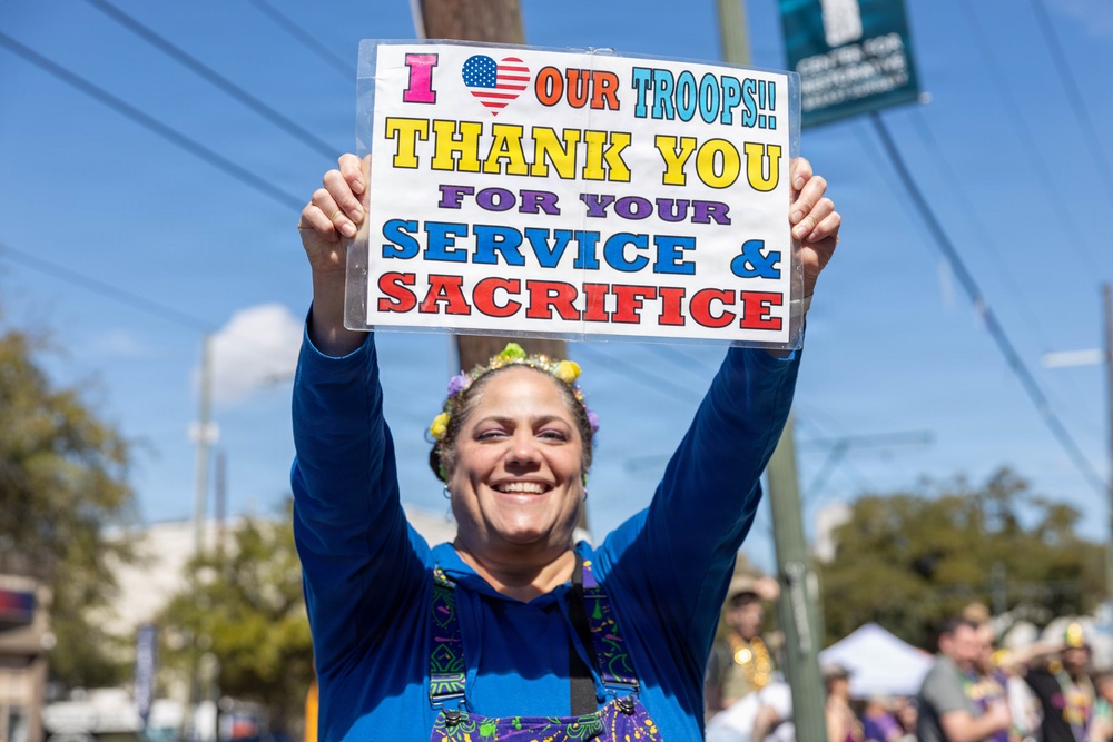 1st MARDIV Band participates in Mardi Gras Parade