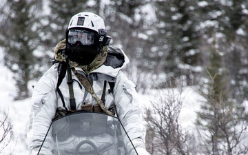 Special Forces Sharpen Skills, Integrate Technology in Arctic Training