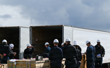 USS Anchorage conducts ammunition on-load