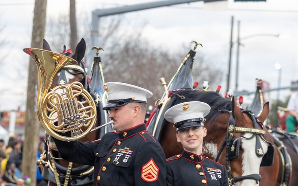 1st MARDIV Band participates in Mardi Gras Parade
