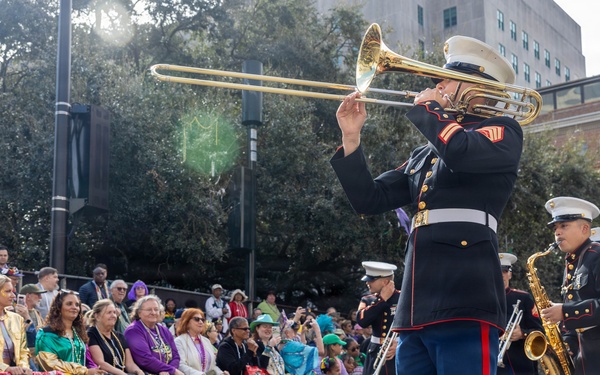 1st MARDIV Band participates in Mardi Gras Parade