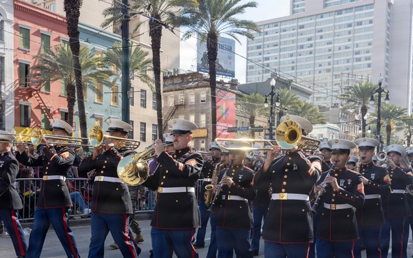 1st MARDIV Band participates in Mardi Gras Parade