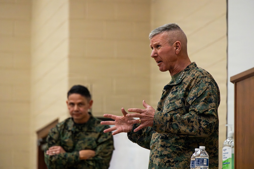 The Commandant, Gen, Eric M. Smith and Sergeant Major of the Marine Corps Carlos A. Ruiz visit TBS Echo Company