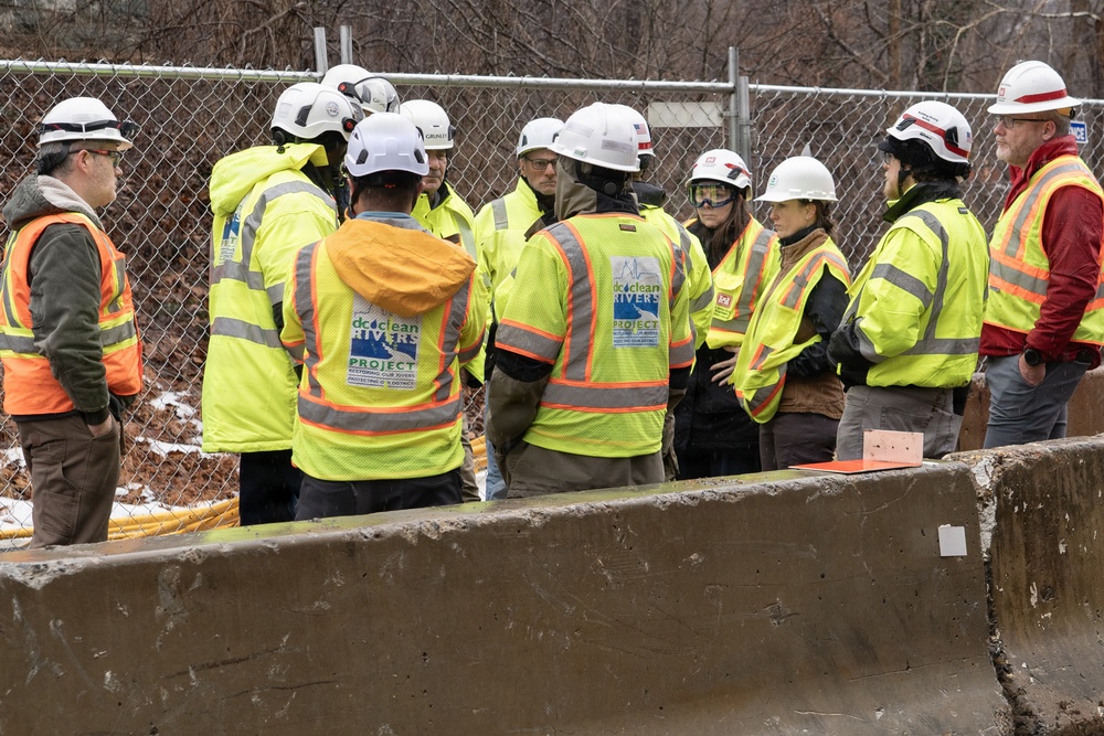 U.S. Army Corps of Engineers activates Emergency Operations Center in support of Potomac Interceptor Spill response efforts