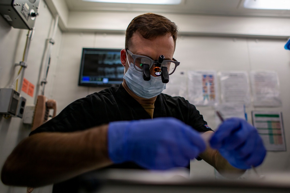 Abraham Lincoln Conducts Dental Operations
