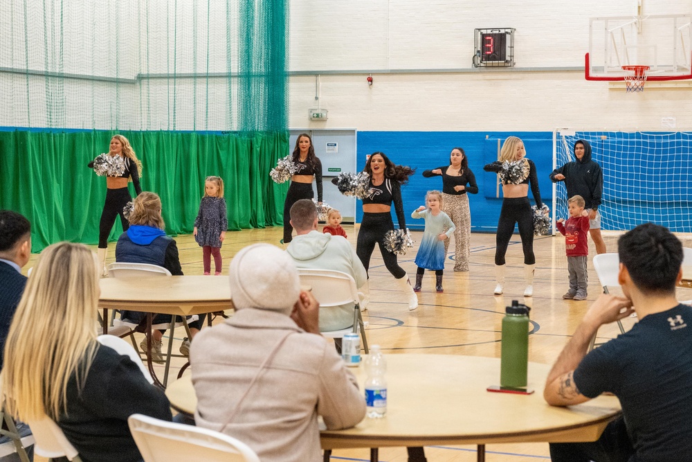 Atlanta Falcons cheerleaders connect with Pathfinder community