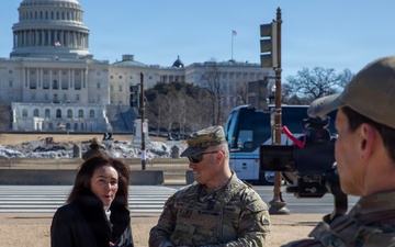 Commanding General meets with U.S. Attorney for the District of Columbia