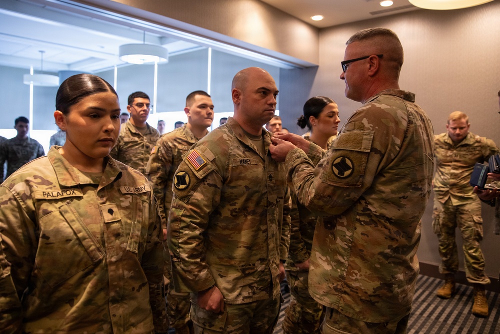 Arkansas Guardsmen receive Joint Service Medal
