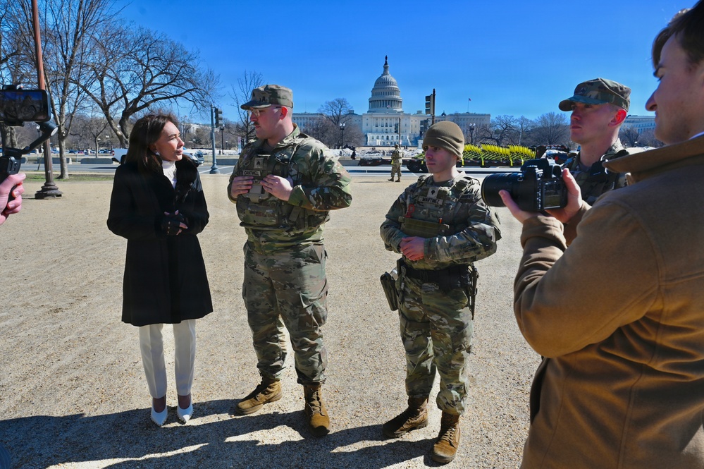 U.S. Attorney for the District of Columbia Meets JTF-DC Presence Patrols on National Mall