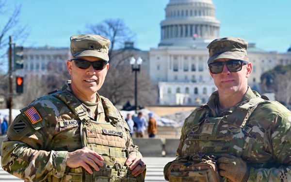 U.S. Attorney for the District of Columbia Meets JTF-DC Presence Patrols on National Mall