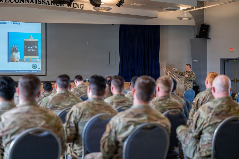 Beale AFB Airmen Receive Pre-Deployment Briefings