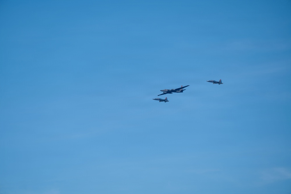 Beale AFB Aircraft Fly Unique Formation in Airshow Preparation