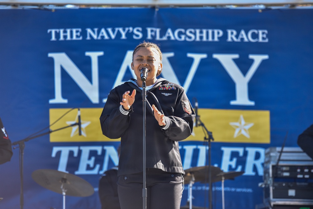 Navy Band Southwest’s The Destroyers Popular Music Group Performs at the Inaugural Navy Ten-Miler Race