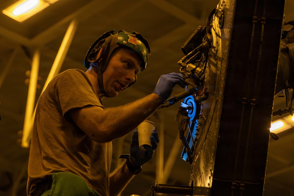 Abraham Lincoln Conducts Routine Aircraft Maintenance