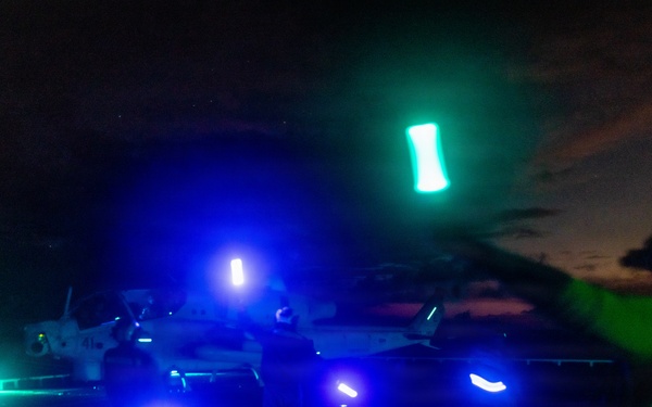 22ND MEU (SOC) | Night Flight Ops USS Fort Lauderdale