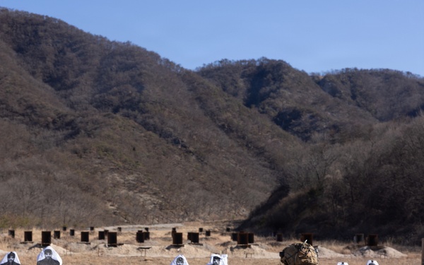 Marines Conduct a Live Fire Range during Korea Viper 26.2