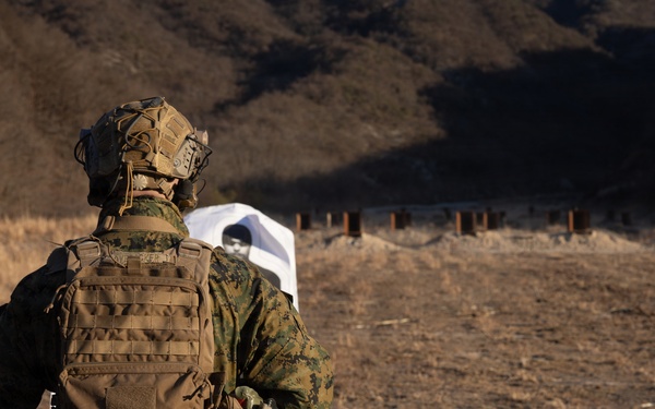 Marines Conduct a Live Fire Range during Korea Viper 26.2