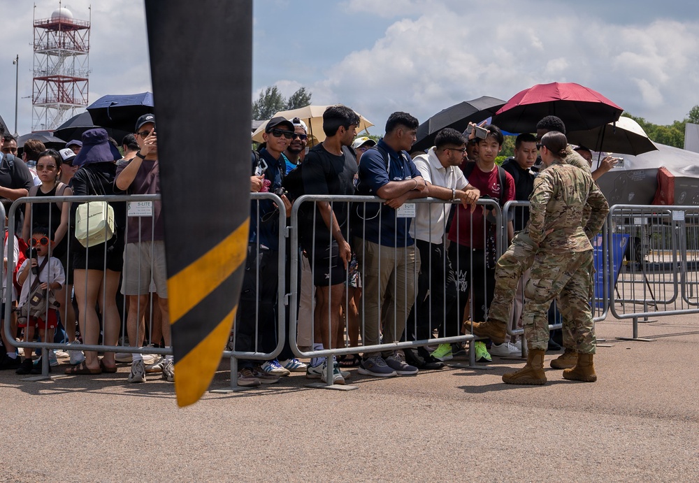 U.S. reaffirms their vital presence in the Pacific, Singapore Airshow 2026