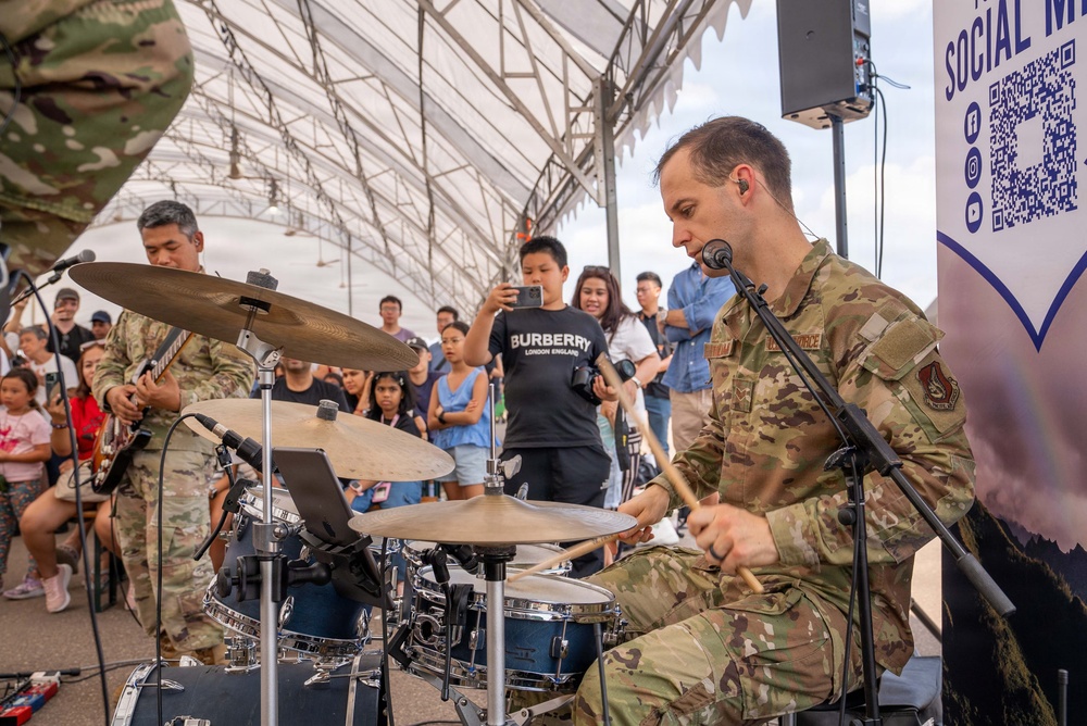 U.S. reaffirms their vital presence in the Pacific, Singapore Airshow 2026