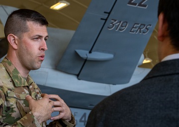 18th Wing welcomes JAAGA for tour and awards ceremony