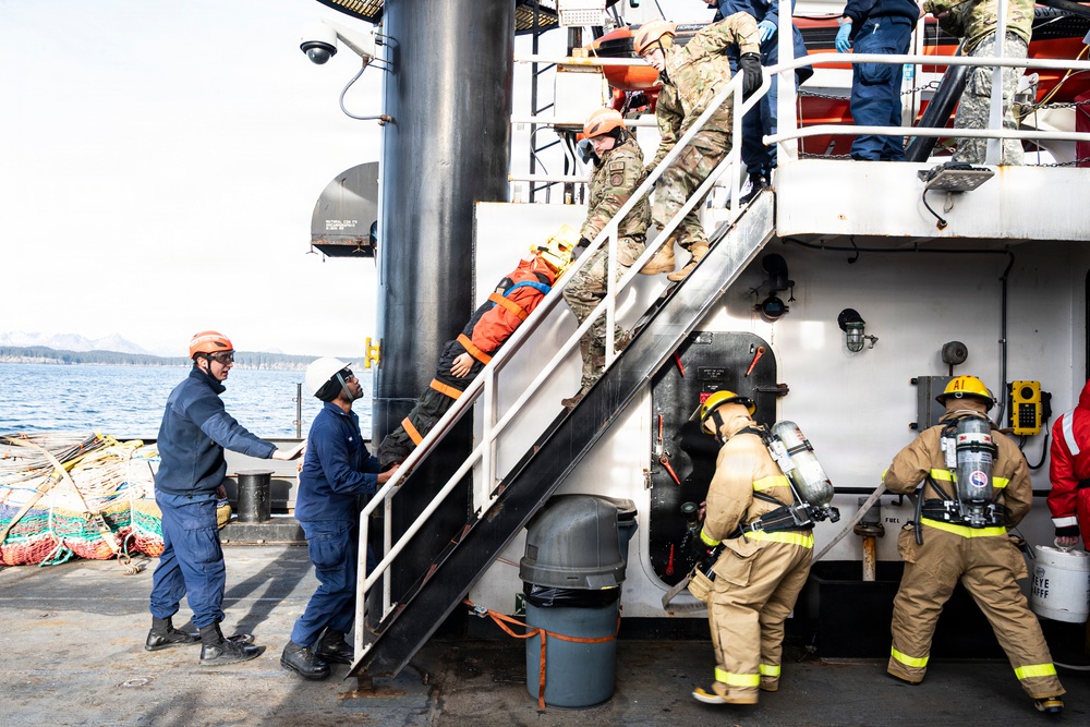 Medical experimentation team supports ARCTIC EDGE 2026 aboard NOAA ship Oscar Dyson (R-224) in Kodiak, AK