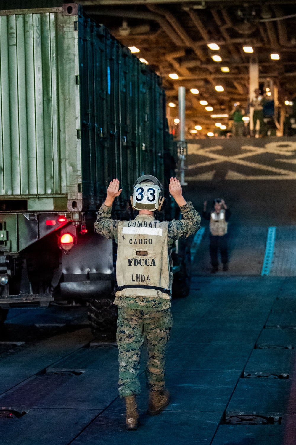 11th MEU Marines, Sailors conduct LCAC Operations Aboard USS Boxer