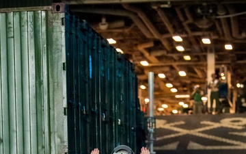 11th MEU Marines, Sailors conduct LCAC Operations Aboard USS Boxer