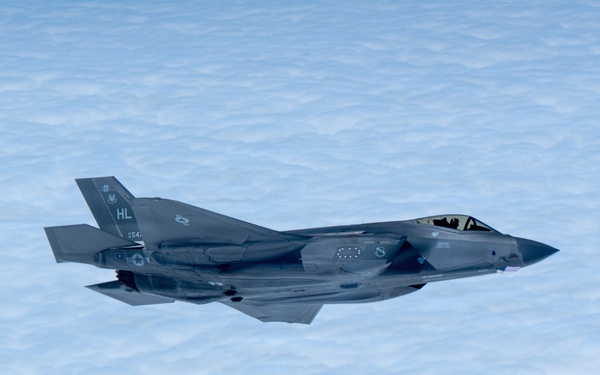 From tanker to lifeline: 909th ARS, 18th AES train over Pacific