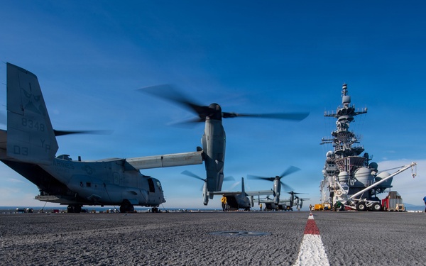 Boxer Conducts Flight Operations