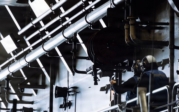 11th MEU Marines, Sailors conduct well deck operations aboard USS Portland