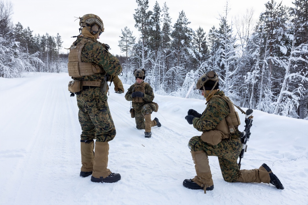 CORE 26 | U.S. Marine Corps Infantry and Combat Engineers Hone Urban Breaching Capabilities in Norway