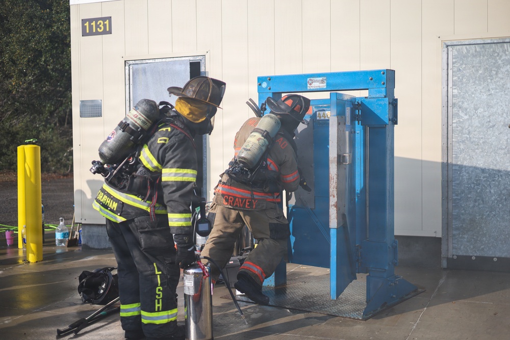 Joint Fire Fighter Training Aboard MCAS Beaufort