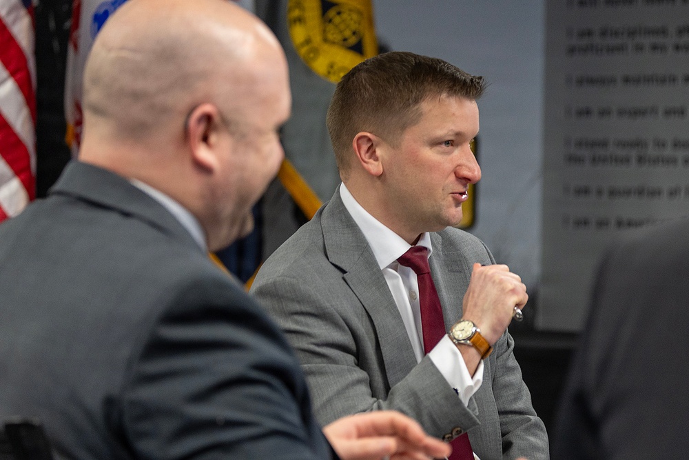 Hurst, OUSW(C) visit U.S. Army Financial Management Command