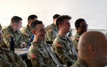 Illinois Guard Soldier Receives Order of the Sphinx