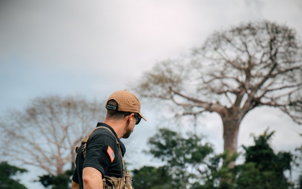 U.S. Army Green Berets Train with Panamanian Special Operations Forces