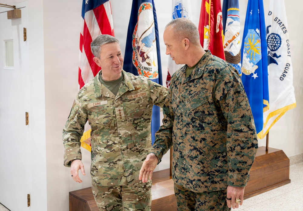 CJCS Meets With VMI Superintendent