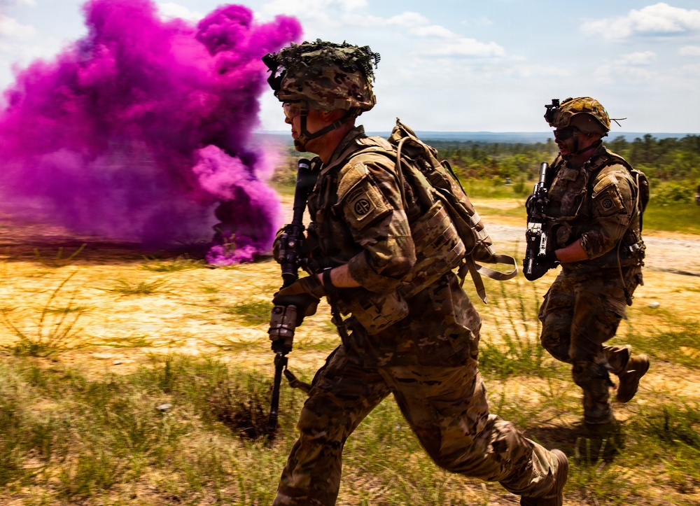 1st BDE conducts a Live Fire