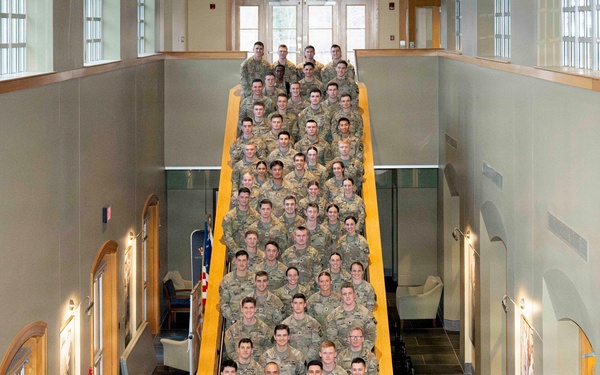 CJCS Meets with Cadets