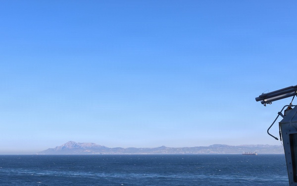USS Thomas Hudner (DDG 116) Transits the Straits of Gibraltar