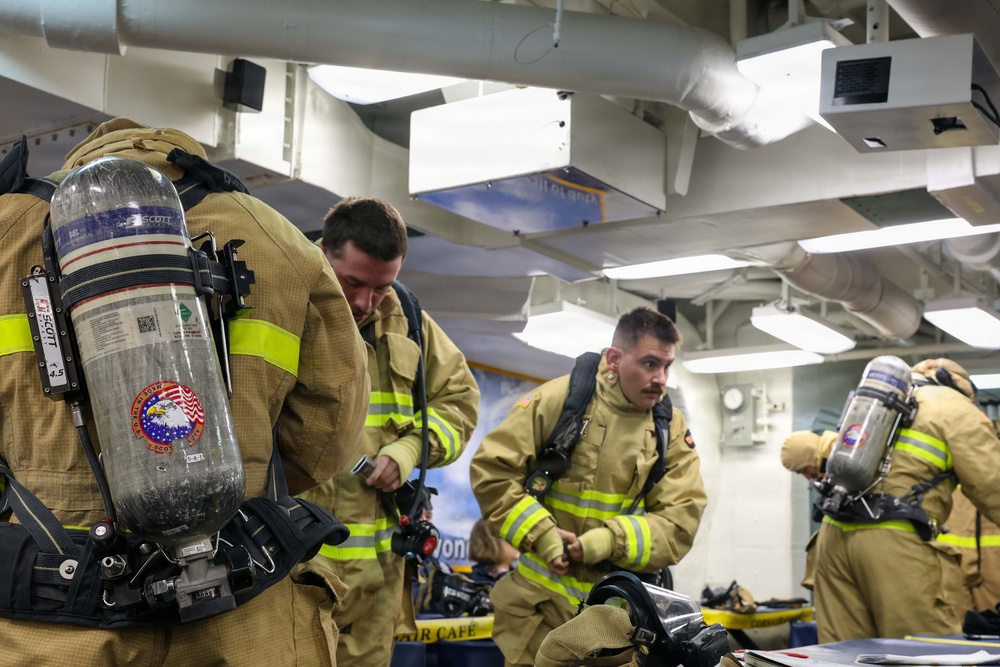 USS Thomas Hudner (DDG 116) Conducts Damage Control Training