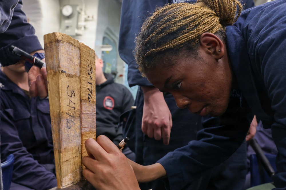 USS Thomas Hudner (DDG 116) Conducts Damage Control Training