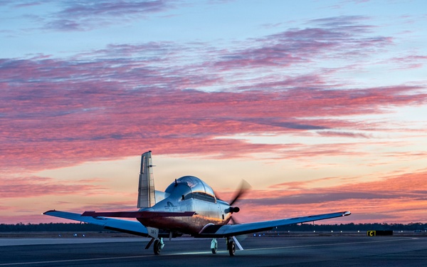 Avon Park Air Force Range hosts U.S. Navy’s pilot training