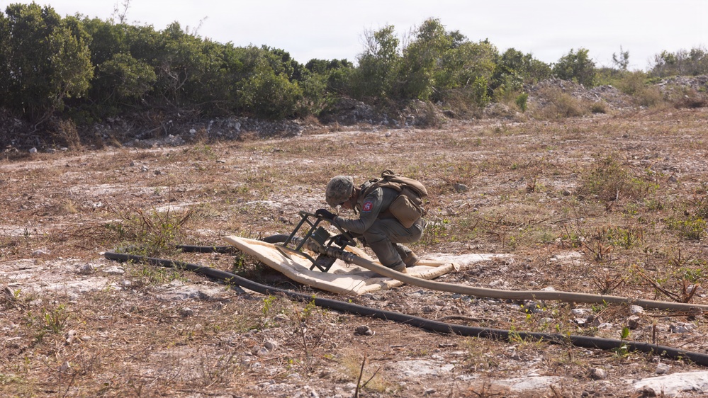 U.S. Marines with MWSS-271 refuel AH-1Z vipers with HMLA-269