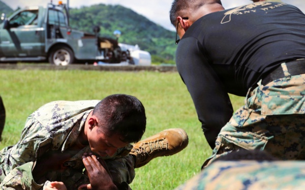 VMFA-225 Holds joint MCMAP course in Puerto Rico