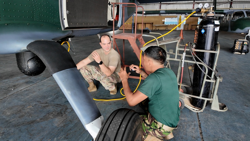 571 MSAS Builds Partner Capacity With Belize Defense Force