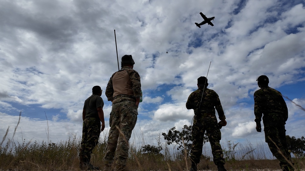 571 MSAS Builds Partner Capacity With Belize Defense Force