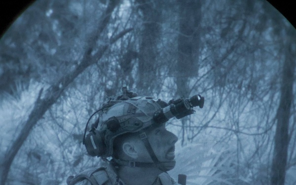 24th MEU CERTEX: U.S Marines with Kilo Conduct a TRAP mission