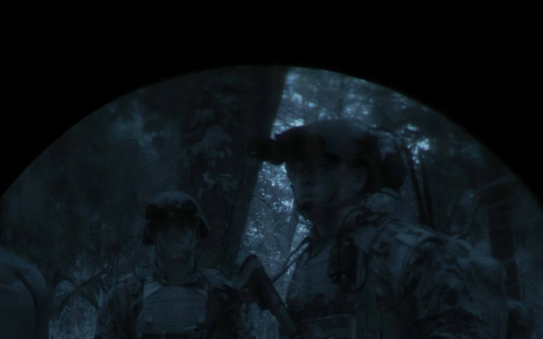 24th MEU CERTEX: U.S Marines with Kilo Conduct a TRAP mission