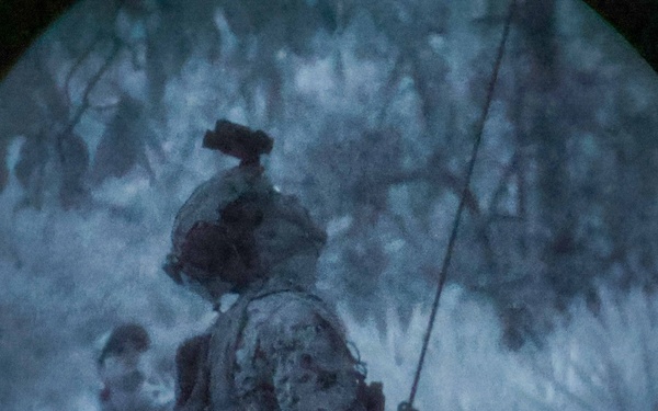 24th MEU CERTEX: U.S Marines with Kilo Conduct a TRAP mission